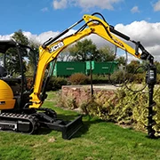actuheader-m3-1920x420--9.jpg