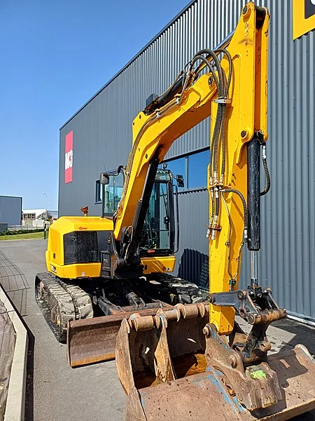 Pelles sur chenilles occasion JCB 85Z-2