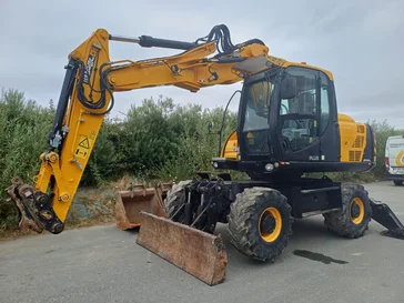 Pelles sur pneus occasion JCB JS145W TAB