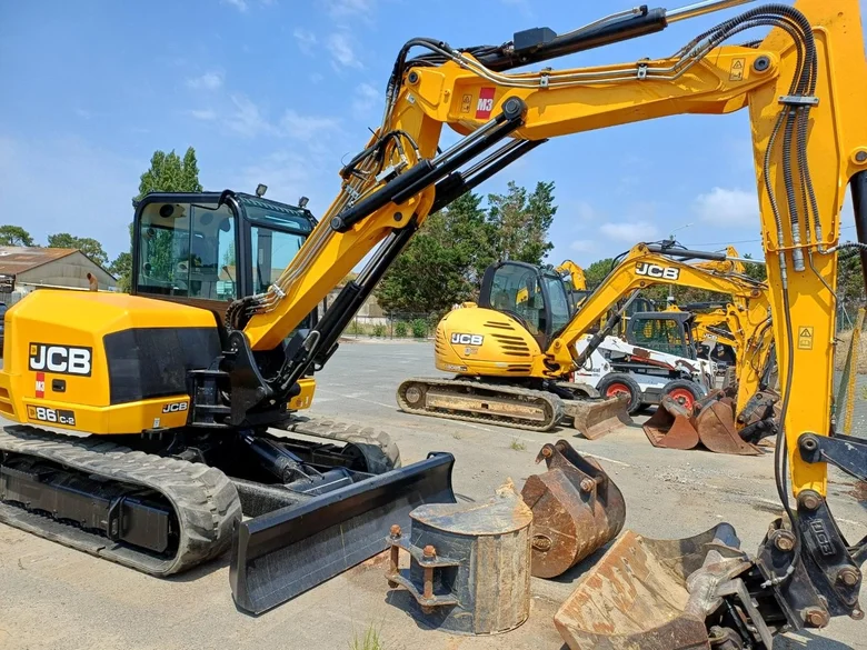Pelles sur chenilles occasion JCB 86C-2