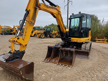 Pelles sur chenilles occasion JCB 85Z-2