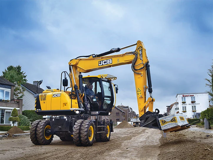 Pelles à pneus jcb JS145W et JS160W