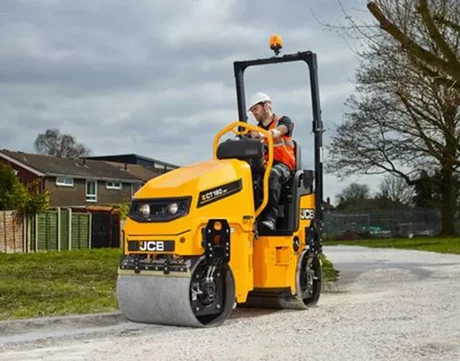 Le compacteur JCB VMT CT 260-120, chez COLAS I M3
