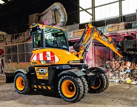A découvrir, la JCB Hydradig WasteMaster